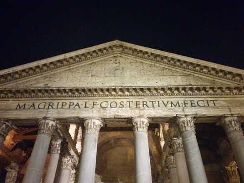 Panthéon in roma photo
